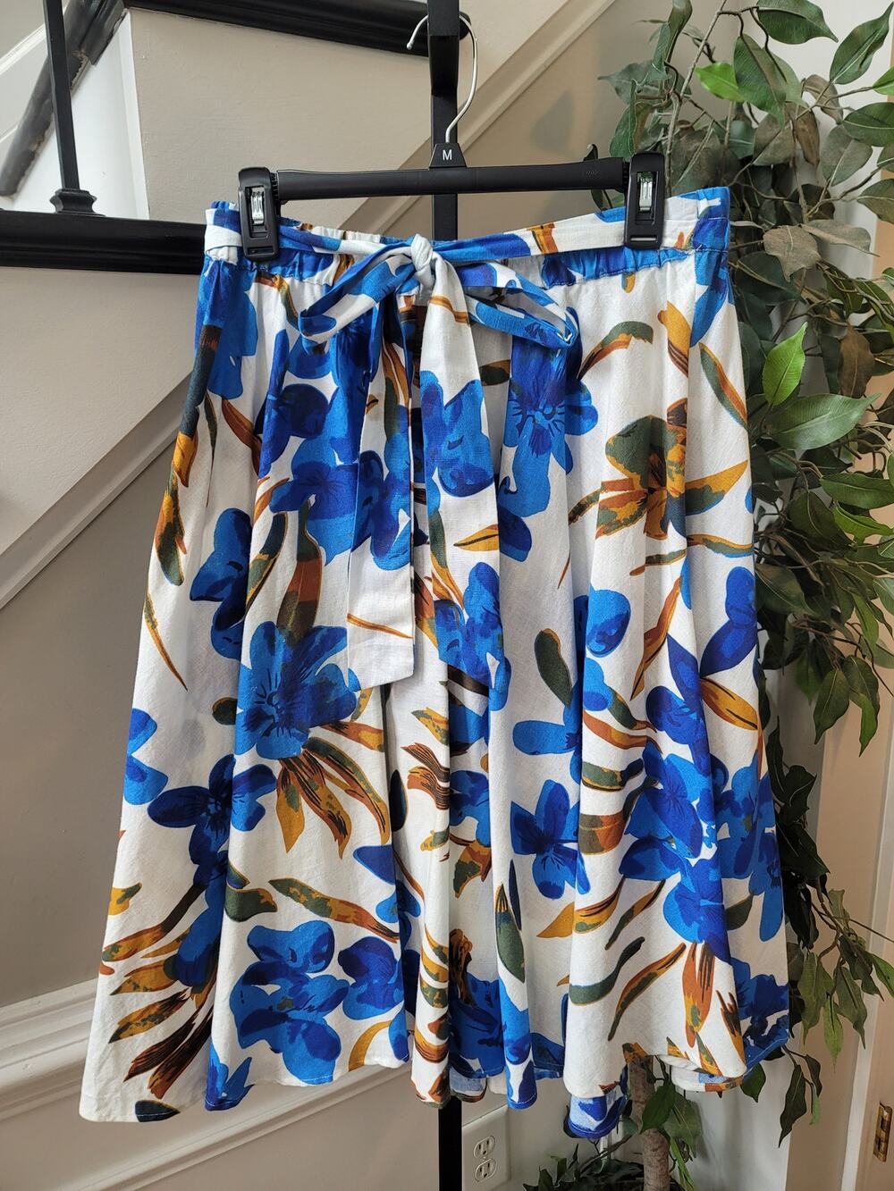 Flint & Moss A-Line Skirt Women's Medium Multicolor Floral Tie Belt Curved Hem